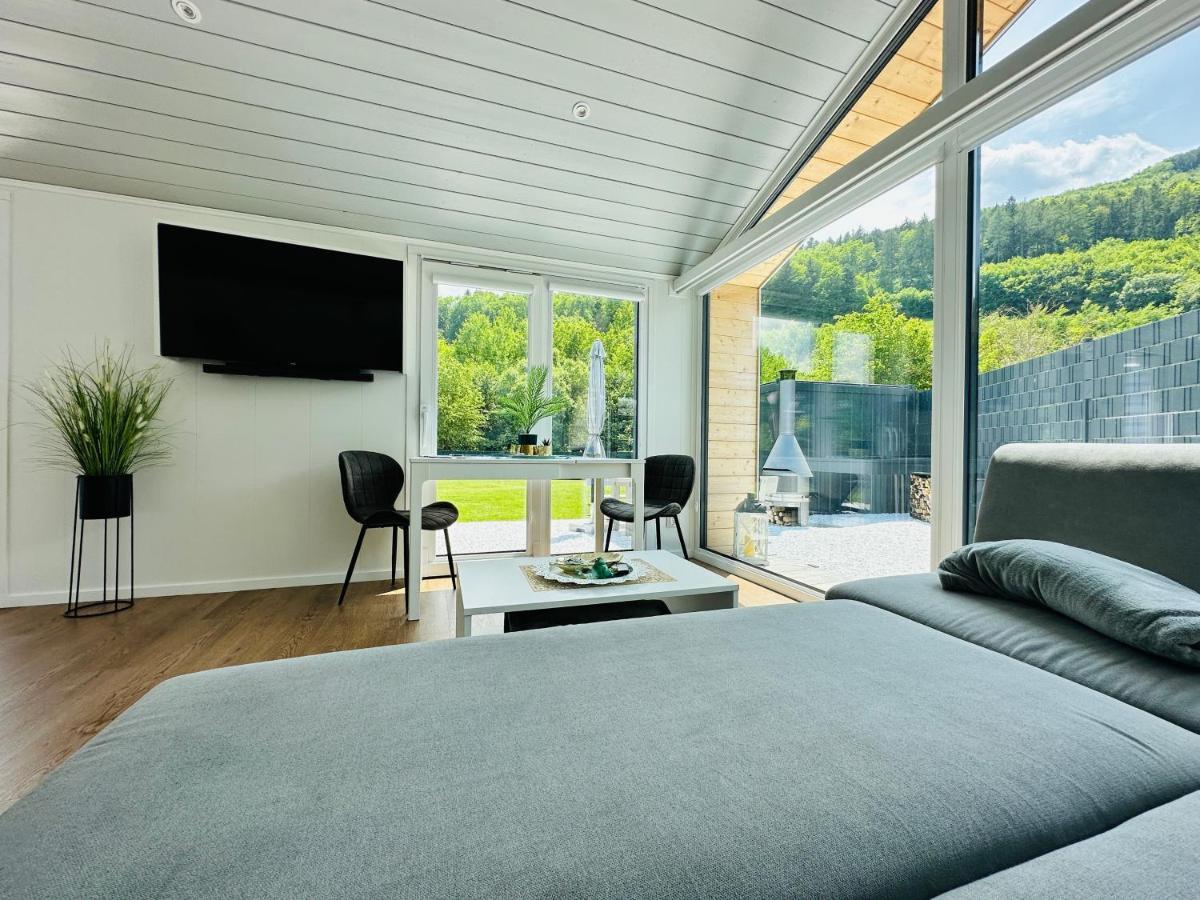 Voralpen Lodge - Ferienhaus Mit Gym & Wellnessbereich Traisen Kültér fotó